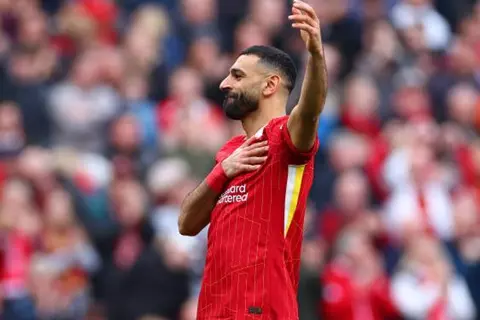 محمد صلاح: سعيد بمعادلة رقم أجويرو.. ولم نلعب أمام ساوثامبتون بشكل جيد
